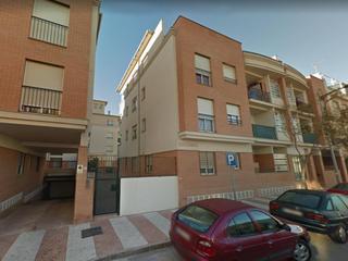 Aparcament cotxe  Rafael escuredo. Solvia inmobiliaria  garaje roquetas de mar