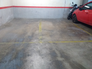 Aparcament cotxe  Montseny. Solvia inmobiliaria  garaje tordera