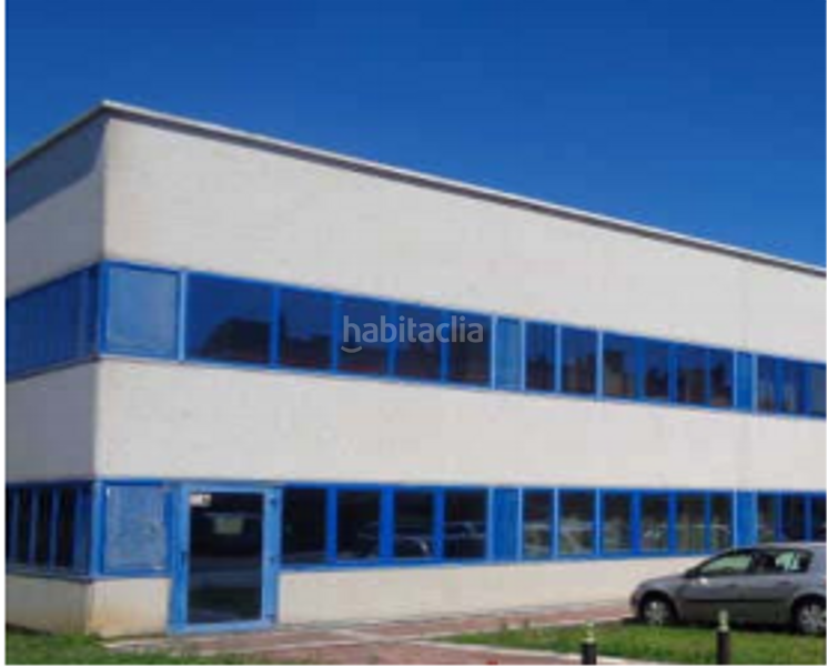 Foto 13431b0c-fa03-46c1-b6e8-6a96e9dc236e. Aparcament cotxe a Derio