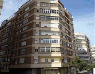 Aparcament cotxe  Teniente coronel castillo olivares. Solvia inmobiliaria  garaje palmas de gran canaria las