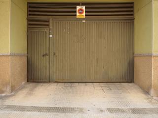 Aparcament cotxe  Cerdenya. Solvia inmobiliaria  garaje onda