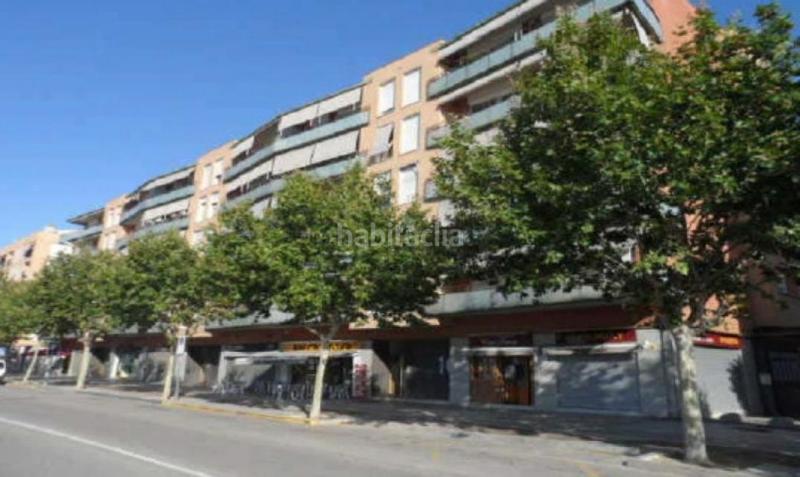 Foto e97f38e4-ed0a-44c9-a27f-c334428e71f8. Parking coche solvia inmobiliaria garaje en Santa Perpètua de Mogoda