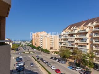 Appartement  N/a. Amplio piso en venta junto al club náutico de dénia