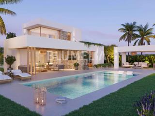 Casa  N/a. Villa de lujo estilo ibicenco mediterráneo con vistas al mar en