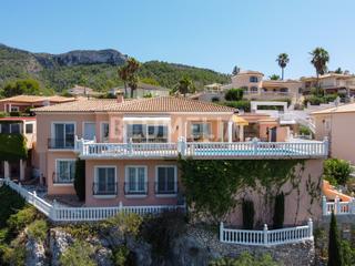 Casa  N/a. Autentica villa con vistas al mar y a la montaña en venta en dén