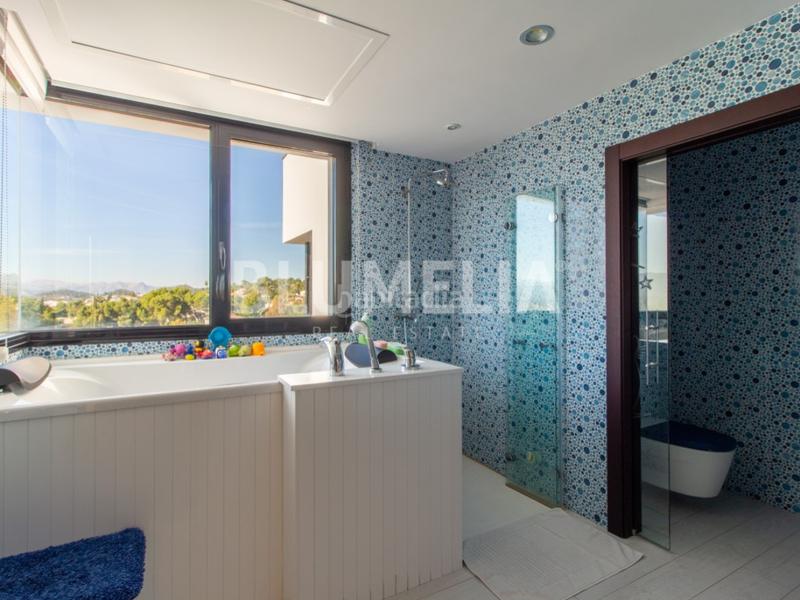 Foto 6d0ff60d-93ea-440e-b4f8-35860064bd8d. Haus mit heizung parking pool in Montgó - Ermita Xàbia