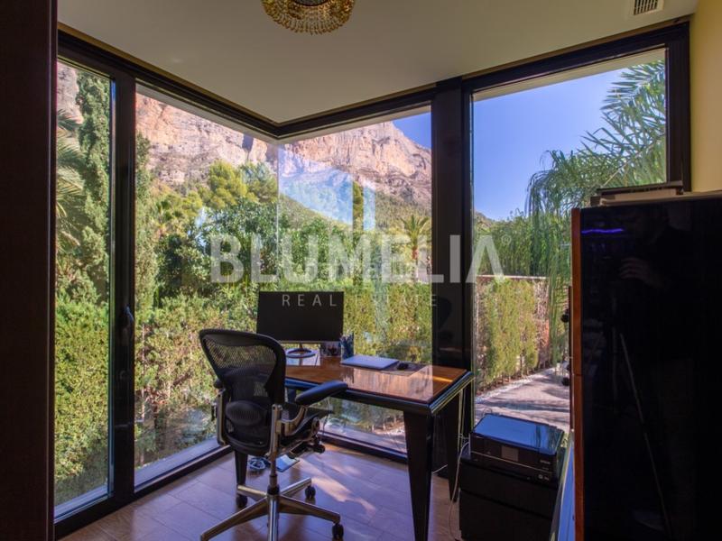 Foto dab338e4-93aa-4449-b66b-d37e62813577. Haus mit heizung parking pool in Montgó - Ermita Xàbia