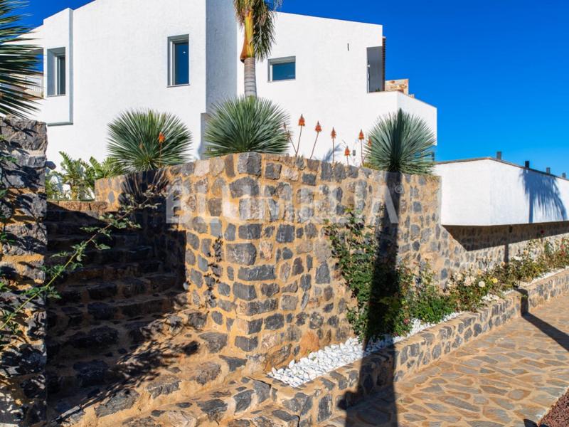 Foto 5b91b0c5-b29f-4fdb-a32b-567caa58707b. Xalet amb calefacció aparcament piscina a Altea la vella Altea