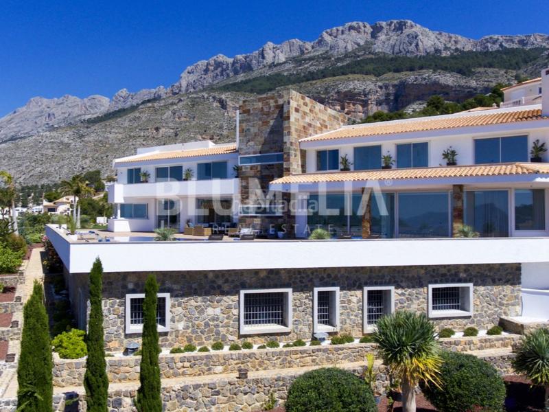 Foto b839359f-fc86-4658-a54f-5d9e6fddd6ba. Xalet amb calefacció aparcament piscina a Altea la vella Altea