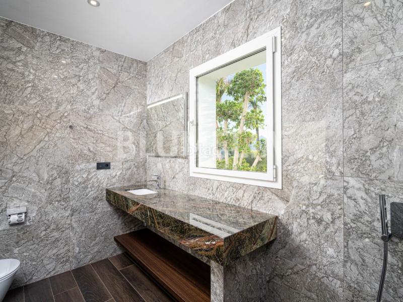 Foto d37a2d30-f6ea-4a14-b73d-833746fb4ee0. Xalet amb calefacció aparcament piscina a Altea la vella Altea