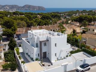 Casa  N/a. Moderna villa de lujo a 500 metros del mar en venta en moraira