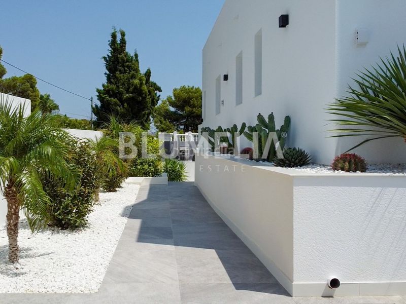 Foto a4421aad-5ca7-4dfc-b011-341aeb5c15cd. Casa amb calefacció aparcament piscina a Moravit-Cap Blanc Moraira