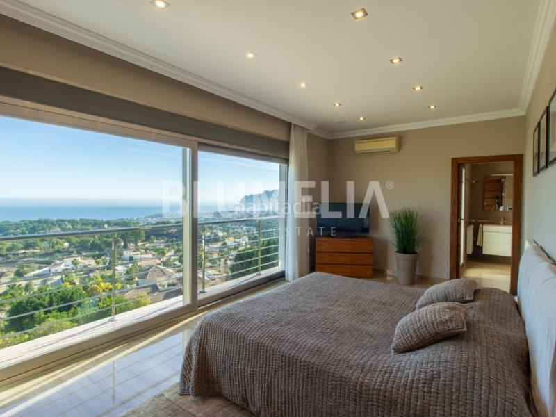 Foto 0b7eb017-b25a-4b13-a6d9-44154f5b6d59. Casa con riscaldamento parcheggio piscina in La Fustera Benissa