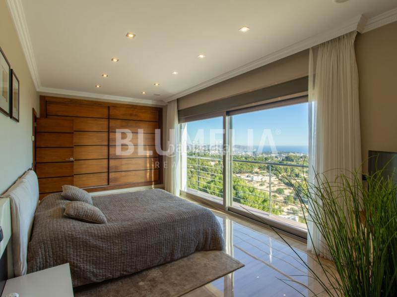 Foto 691b2dbf-4348-4686-9136-180b6c07e39f. Casa con riscaldamento parcheggio piscina in La Fustera Benissa