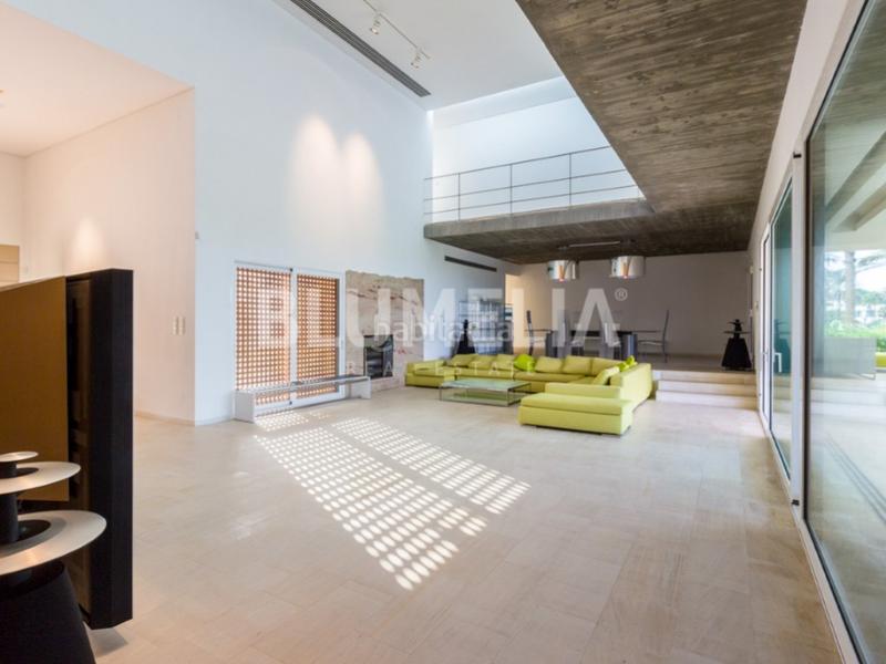 Foto 3d510f9b-41a9-41f2-b98c-e229a2fa46c1. House with parking in Las Rotas / Les Rotes Dénia