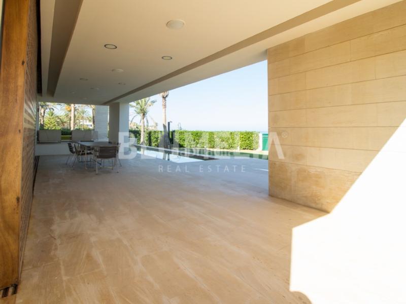 Foto 4a2f429f-d9da-402d-af75-16cbfb0a76d3. House with parking in Las Rotas / Les Rotes Dénia