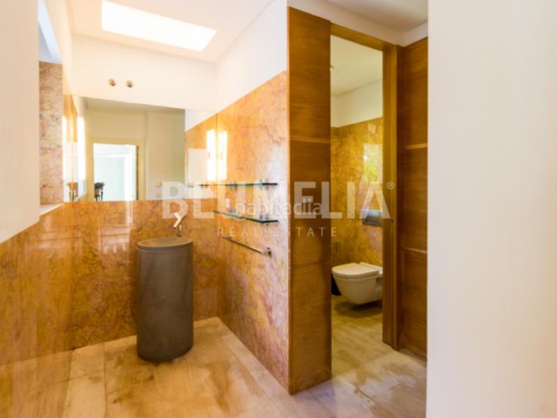 Foto abb3f73b-9b63-4835-8d9b-02e160ffc863. House with parking in Las Rotas / Les Rotes Dénia