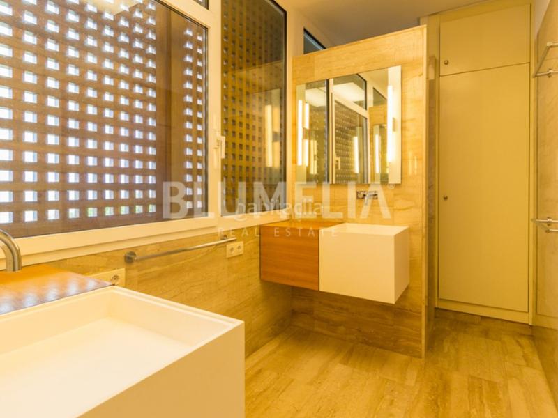 Foto c537eb15-26fe-46a8-a92b-da25caebfda7. House with parking in Las Rotas / Les Rotes Dénia