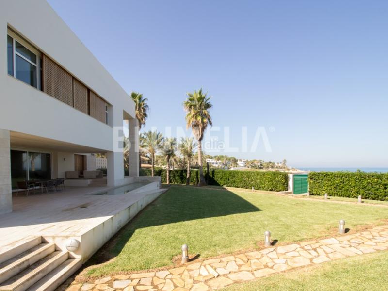 Foto cd008ece-3b9e-4983-bf6e-0f8d4f73285b. House with parking in Las Rotas / Les Rotes Dénia