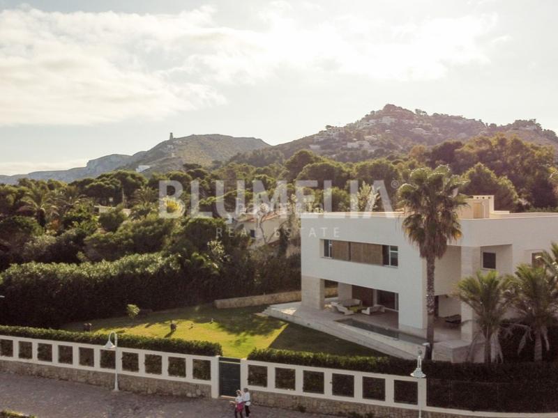 Foto e3e13e13-27ca-4dea-81e5-783667346480. House with parking in Las Rotas / Les Rotes Dénia