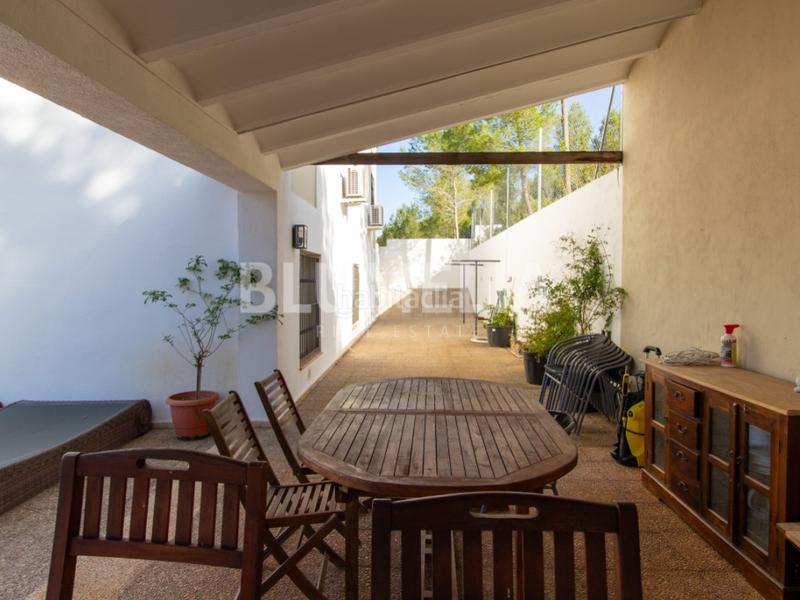 Foto 30b073c6-5dfd-453e-b509-d779ef57b43a. House with parking pool in Las Rotas / Les Rotes Dénia