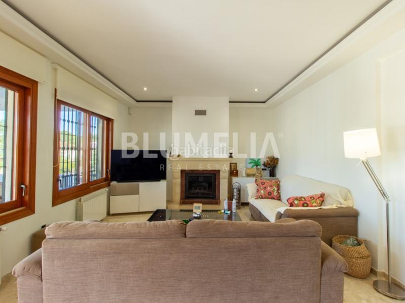 Foto 6c9bd5a8-ee56-4370-a8f5-5a0ca43e3a7a. House with parking pool in Las Rotas / Les Rotes Dénia