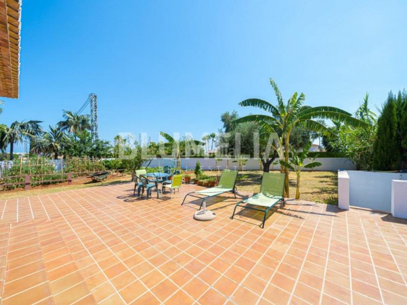 Foto 252b7d5e-60d6-47f2-9ebf-6b3c7410ac05. Casa amb calefacció aparcament piscina a El Montgó Dénia