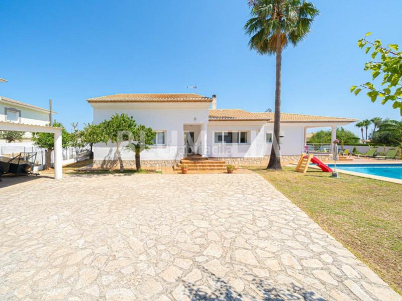 Foto f93eff16-664b-4c49-8003-3b56e7f84f7a. Casa amb calefacció aparcament piscina a El Montgó Dénia