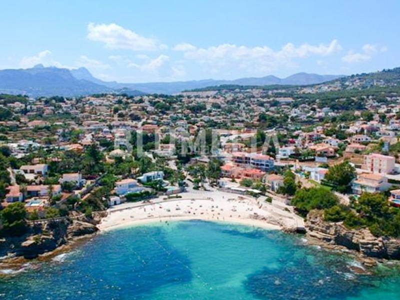 Foto 33a54cbb-6138-41ef-b62c-94eded4bea27. Casa amb calefacció aparcament piscina a La Fustera Benissa