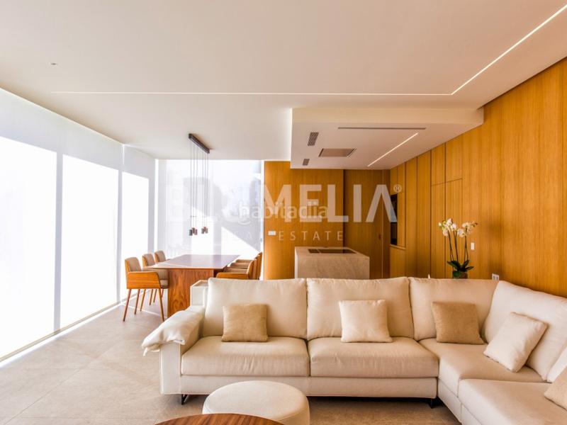 Foto accee153-5629-4d7a-ab7c-b448069523ed. Casa amb calefacció aparcament piscina a La Fustera Benissa