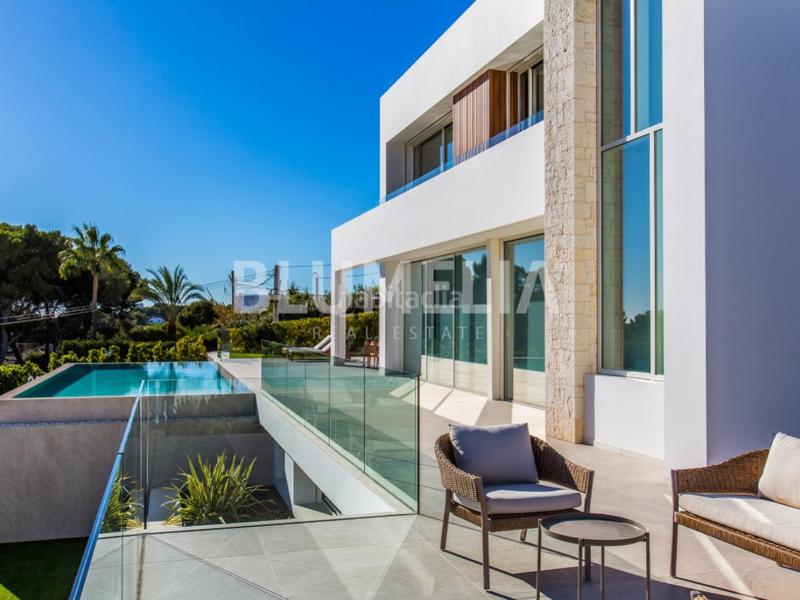 Foto e9f960d1-0e7a-4fcd-aa40-9b0b2b0f0364. Casa amb calefacció aparcament piscina a La Fustera Benissa