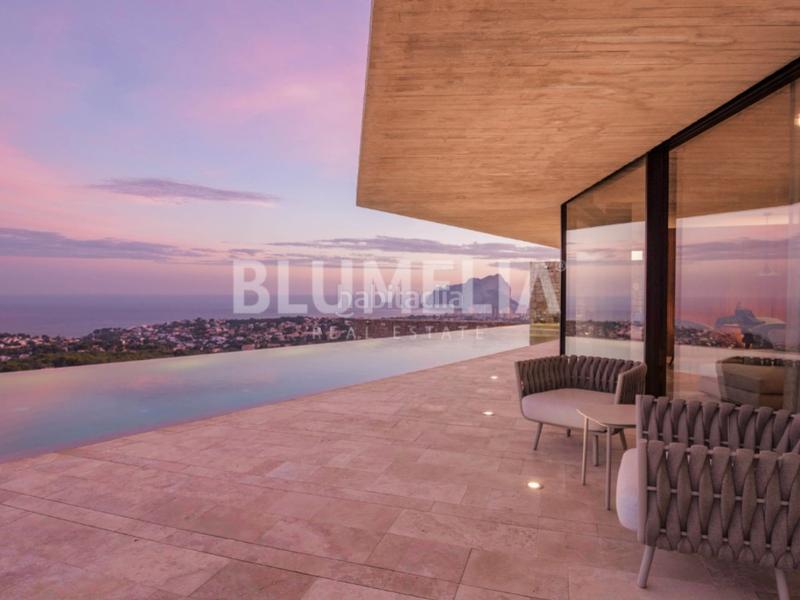 Foto 3e5d2a5d-8a59-4ece-9bd5-9214b7e2af25. Haus mit heizung parking pool in La Fustera Benissa