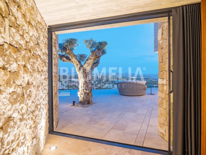 Foto 815662ed-c8d5-4278-8468-bcfd21abef36. Haus mit heizung parking pool in La Fustera Benissa