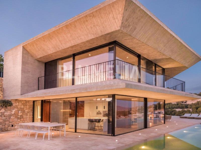 Foto b8eecffc-869f-4295-aeef-27f44584784c. Haus mit heizung parking pool in La Fustera Benissa