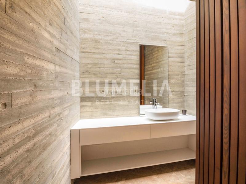 Foto f7f93ebf-aa3b-4289-9266-ad0ccb622253. Haus mit heizung parking pool in La Fustera Benissa