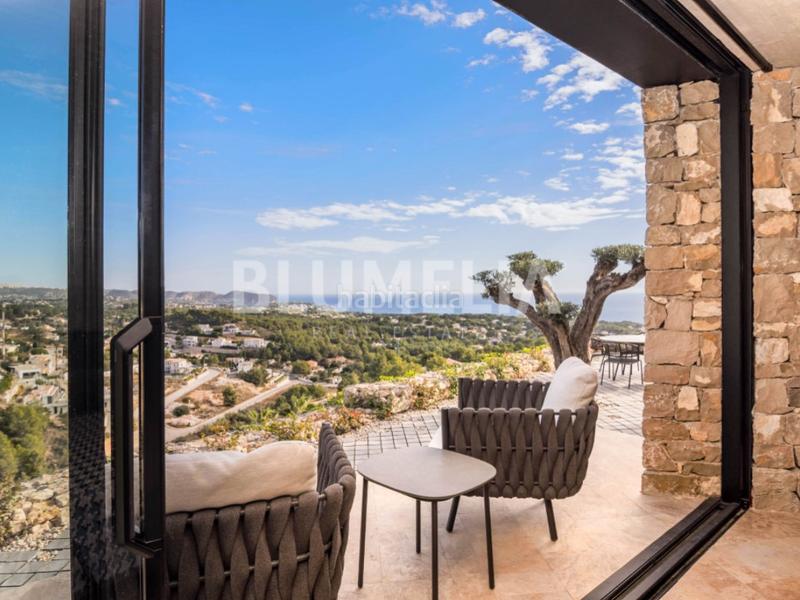 Foto f857ab3b-5c11-4c88-8f13-184948ead5c3. Haus mit heizung parking pool in La Fustera Benissa