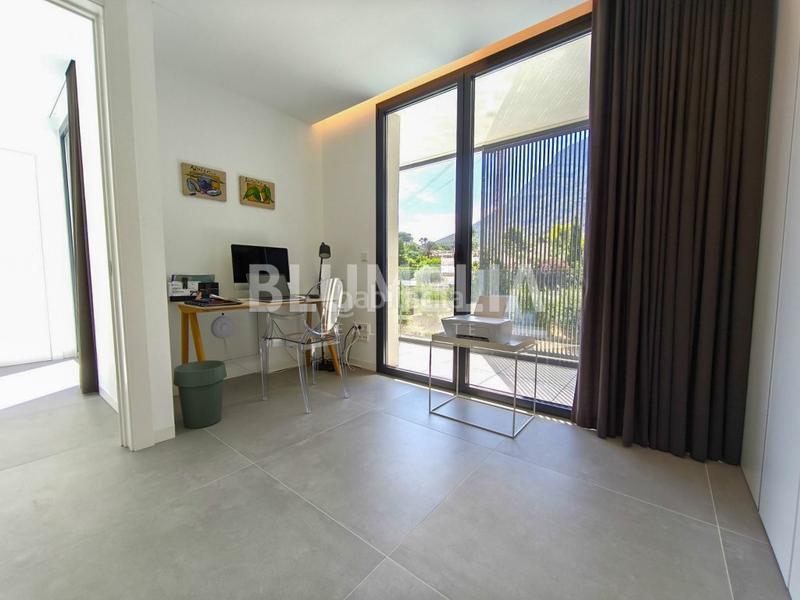 Foto c219c967-0ca0-4423-960e-23e34c6fa18e. Xalet amb calefacció aparcament piscina a El Montgó Dénia