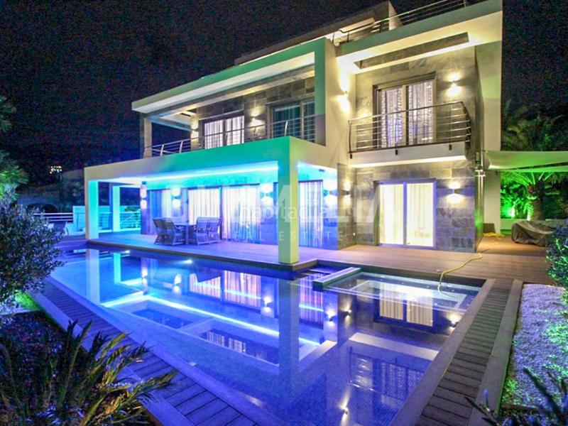 Foto 8948a1fe-5ab2-4348-b794-8857a06006a9. House with heating parking pool in Canuta Calp