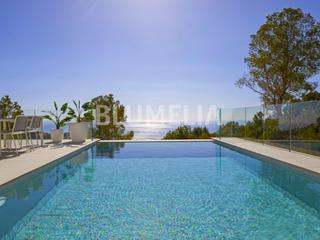 Maison à Altea la Vella. Villa de lujo con orientación sur y vistas al mar en venta en al