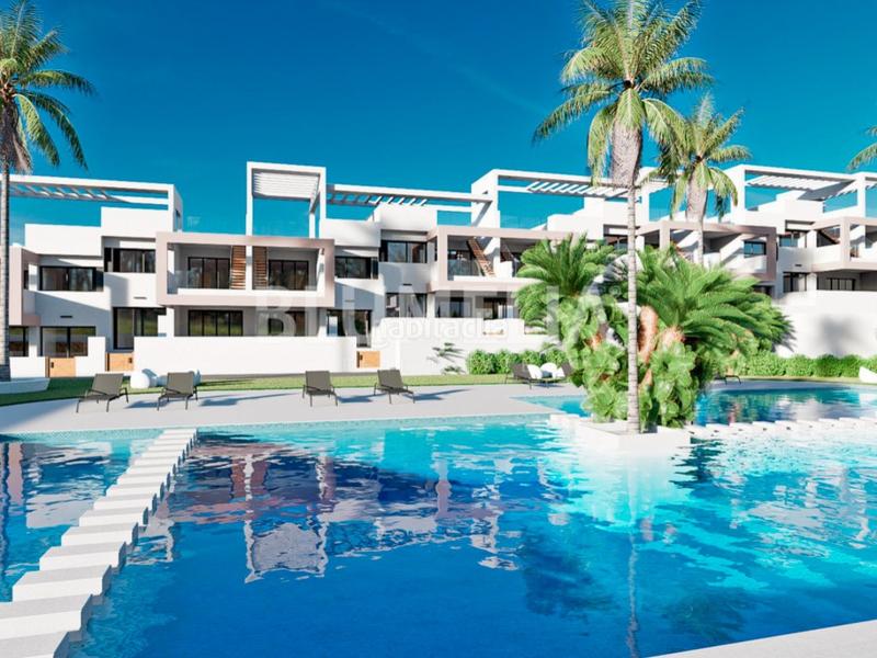 Foto 79f92015-fac6-411e-9c84-28e7dd490f18. Appartamento con piscina in balcón de Finestrat-terra marina Finestrat