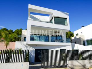 Maison à Polop. Moderna villa de nueva construcción en venta en polop
