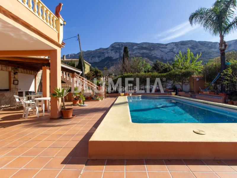 Foto ab9d812f-df60-4db3-ae54-2b579e828c00. Casa con riscaldamento parcheggio piscina in El Montgó Dénia