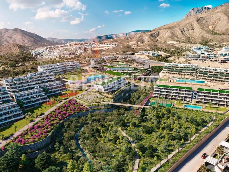 Foto 45eca5a0-5568-4ec0-a1c1-802cd7be4e33. Dachwohnung mit parking pool in balcón de Finestrat-terra marina Finestrat