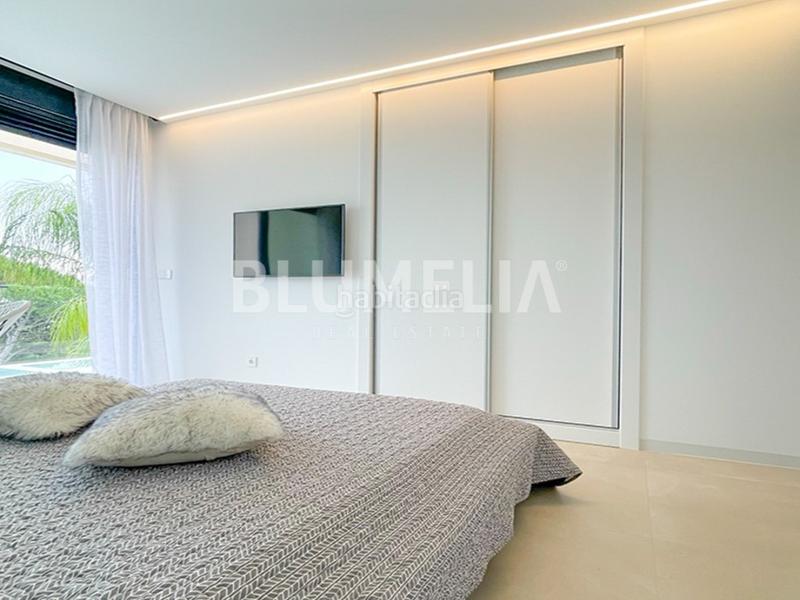 Foto 4f45a915-86e0-4860-a877-d937c656f696. Casa amb calefacció aparcament piscina a Golf Bahía Finestrat