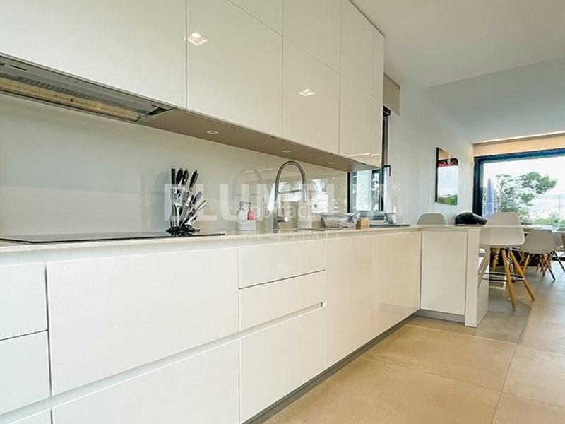 Foto 54a2a46c-aafe-4b0d-8d10-d50d570476a4. Casa amb calefacció aparcament piscina a Golf Bahía Finestrat