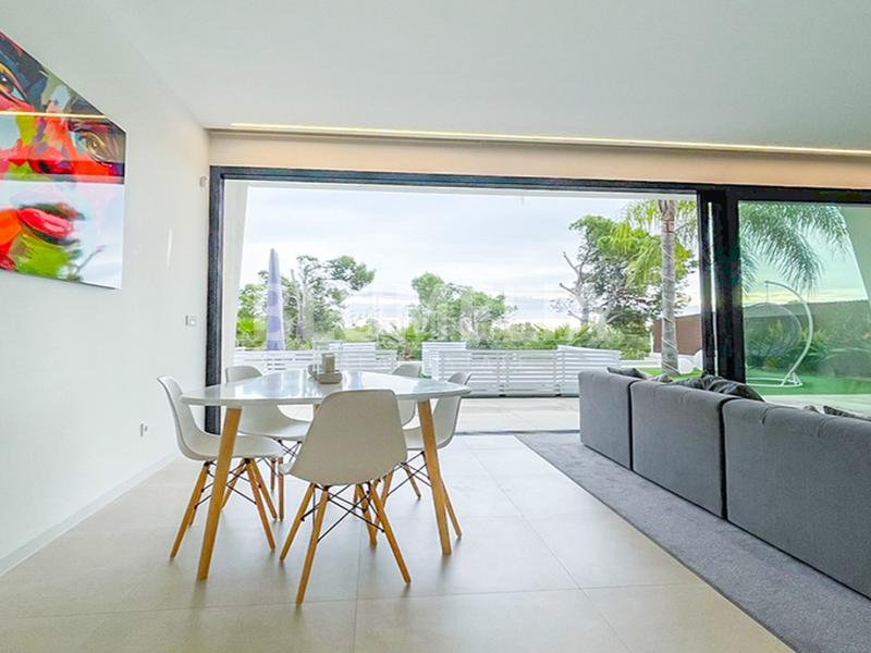 Foto 963015de-babc-4a7d-81a7-2121f2765533. Casa amb calefacció aparcament piscina a Golf Bahía Finestrat