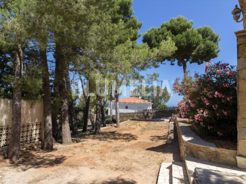 Foto 8448411c-396e-4de9-b26e-2b14abfcf990. Chalet avec chauffage parking piscine dans Las Rotas / Les Rotes Dénia