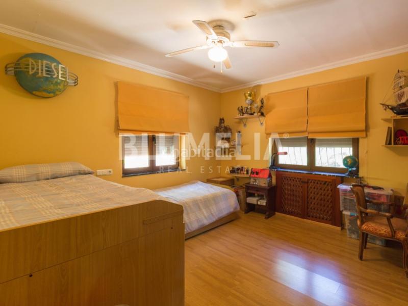 Foto 8bf4dbde-4e39-48bf-9735-d1b8366dc254. Chalet avec chauffage parking piscine dans Las Rotas / Les Rotes Dénia