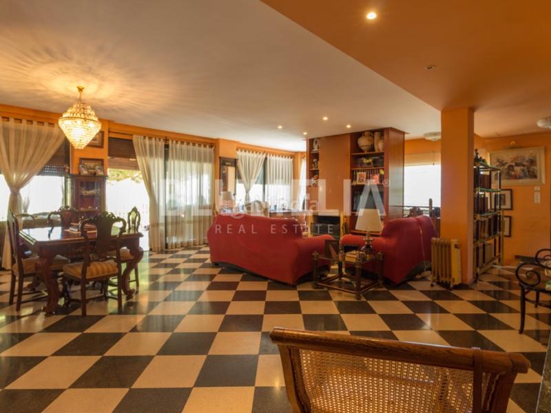 Foto c72a8170-1150-4376-8783-af8159ca1b9e. Chalet avec chauffage parking piscine dans Las Rotas / Les Rotes Dénia