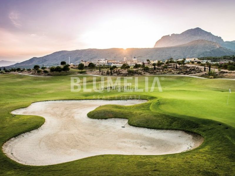 Foto 4587ba75-8b6e-492b-8f7e-0f7826e58b4c. Casa amb aparcament piscina a Golf Bahía Finestrat